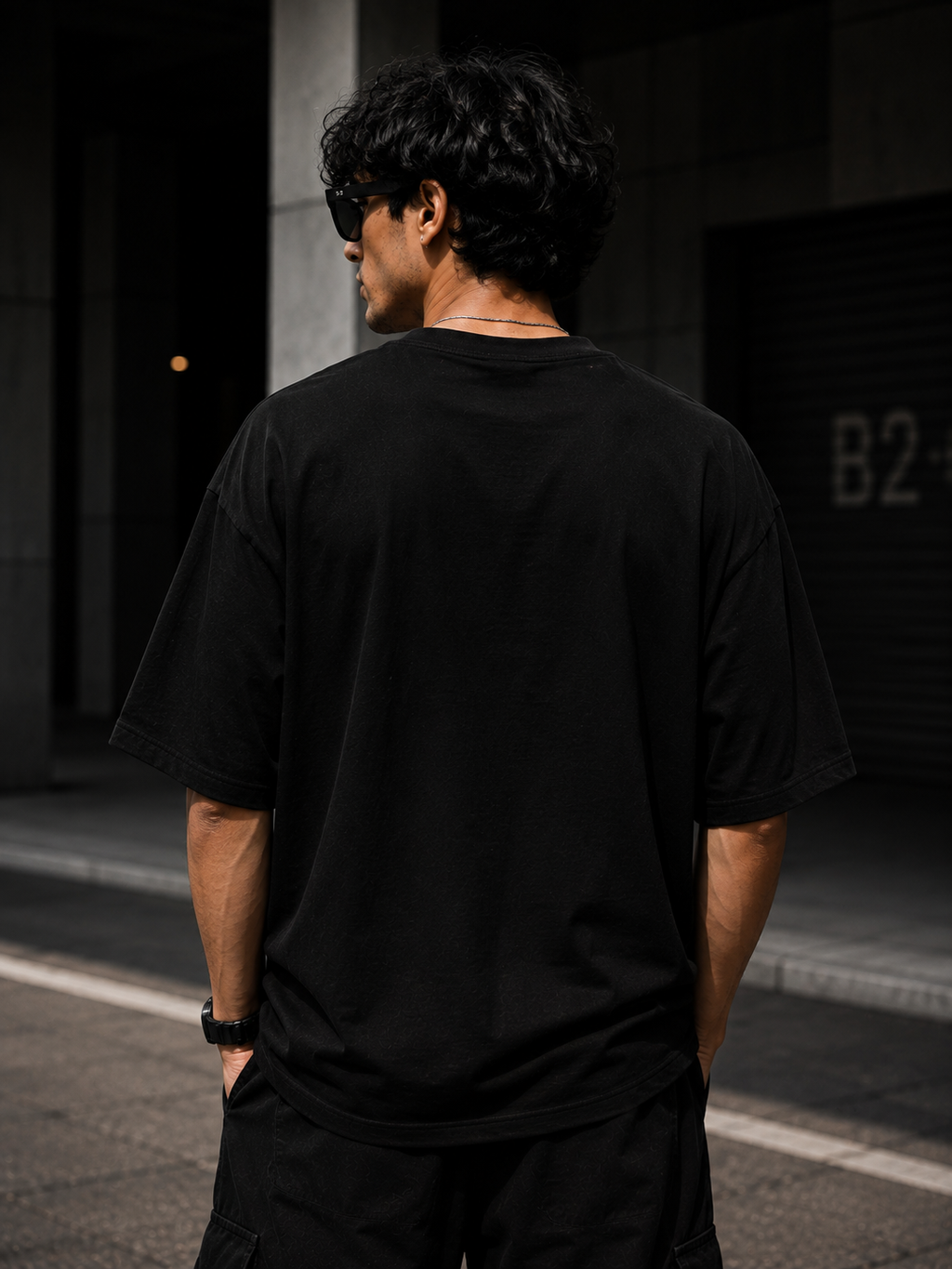 Leo Oversized Graphic T-Shirt | WhiteBlacks