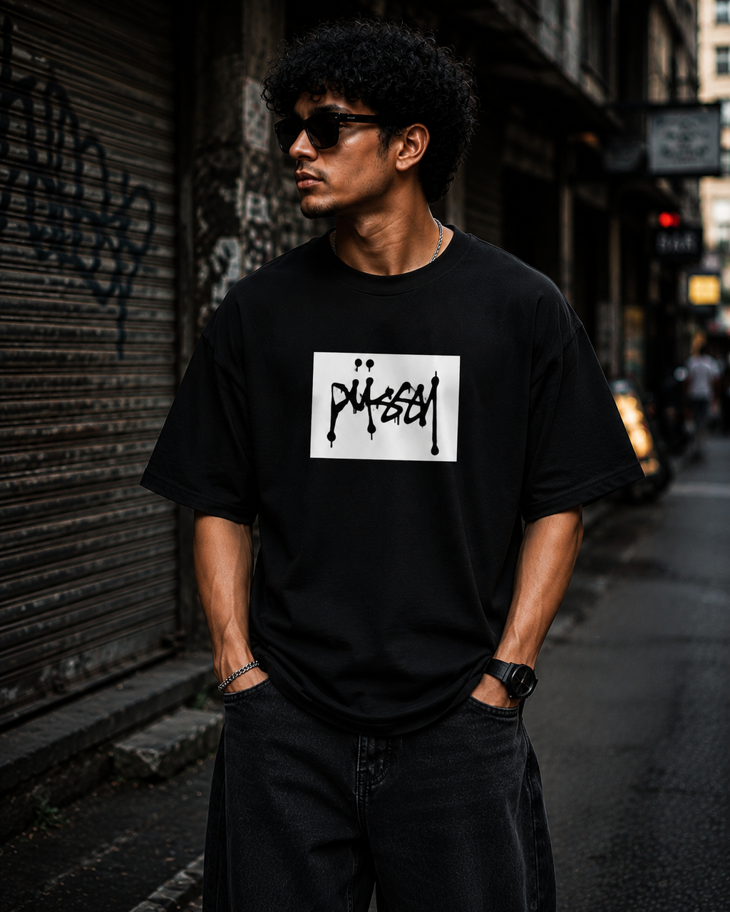 Stüssy Oversized Graphic T-Shirt