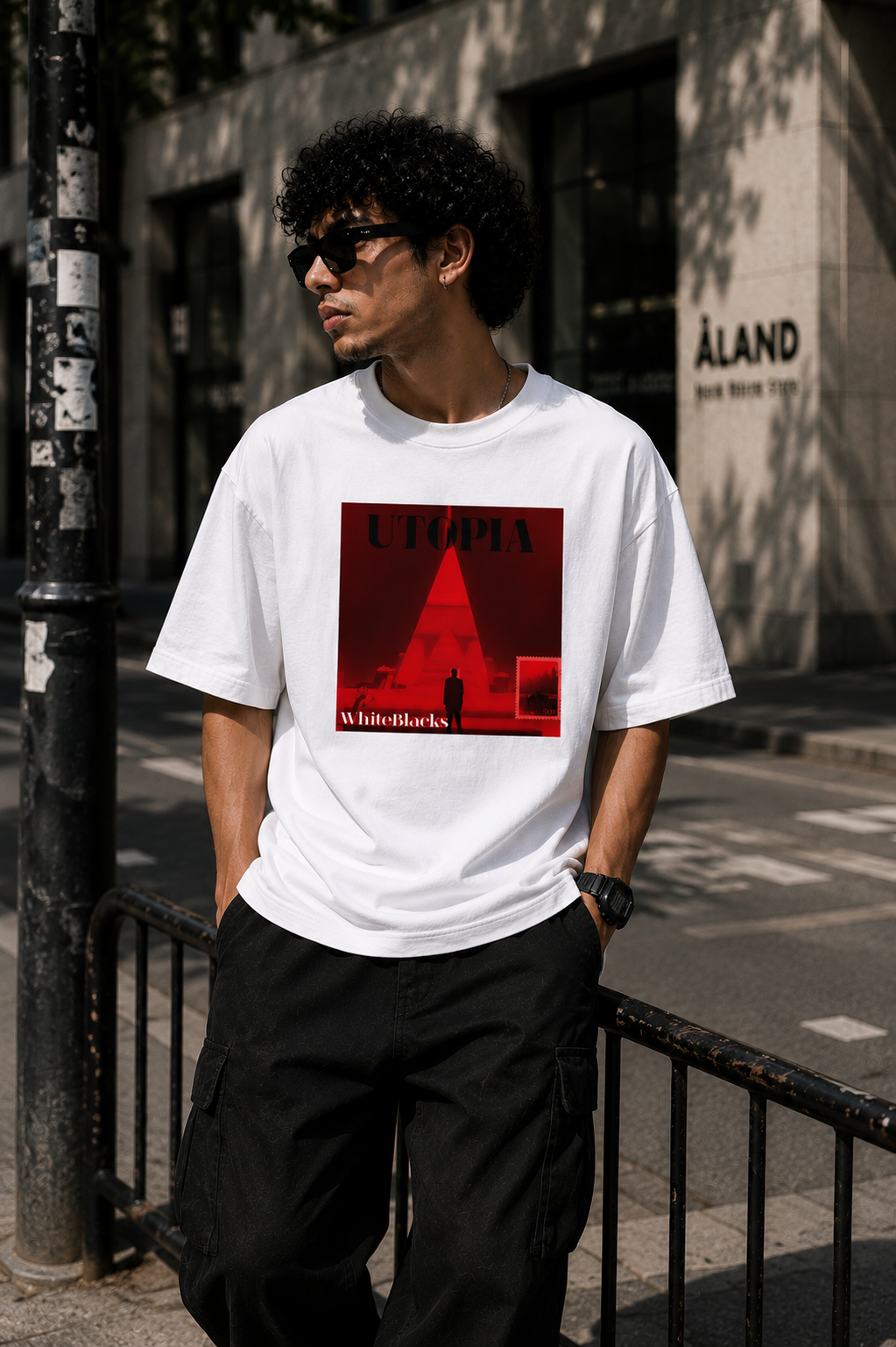 Utopia Filtered Oversized Graphic T-Shirt
