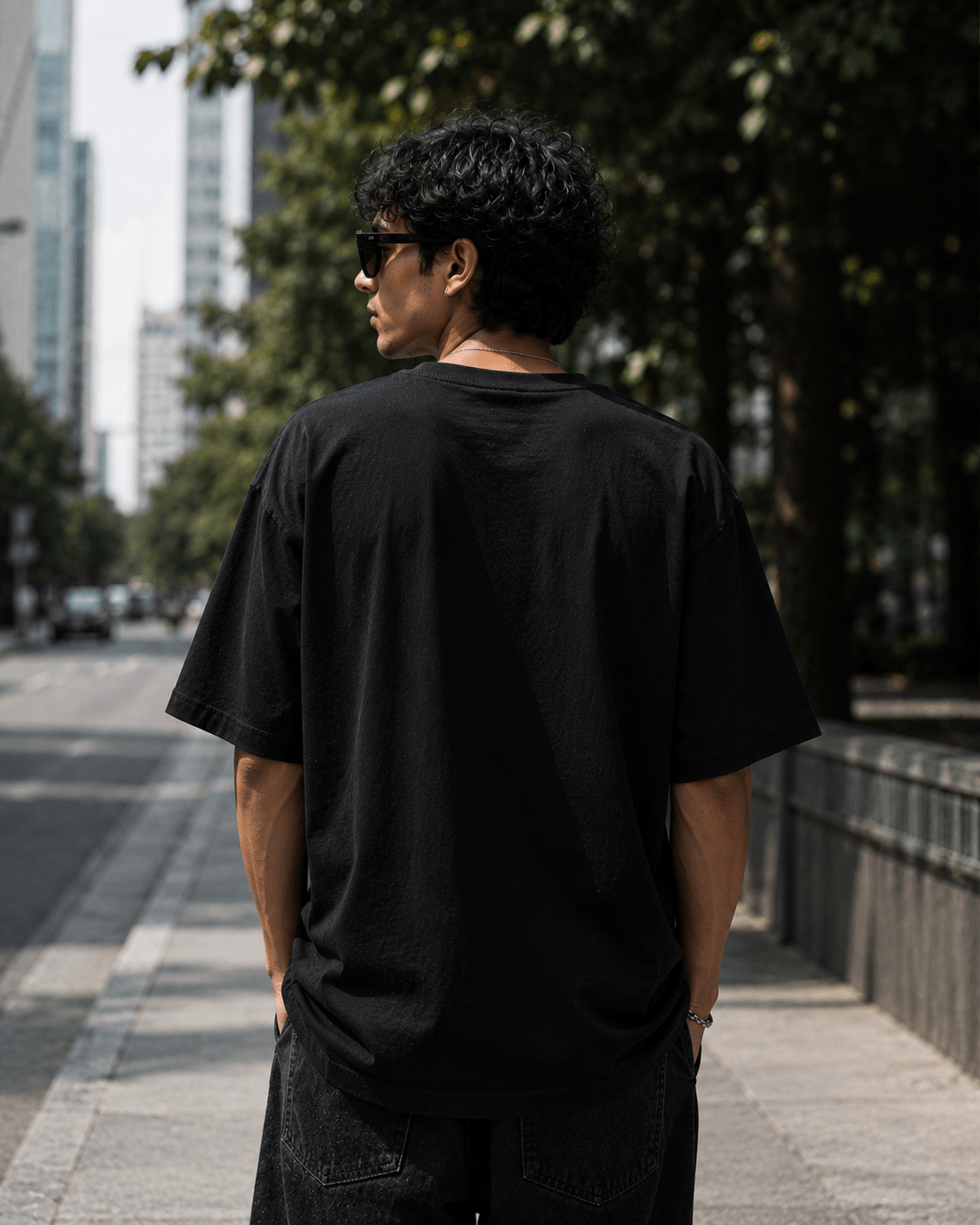 Genius Filtered Oversized Graphic T-Shirt - WhiteBlacks