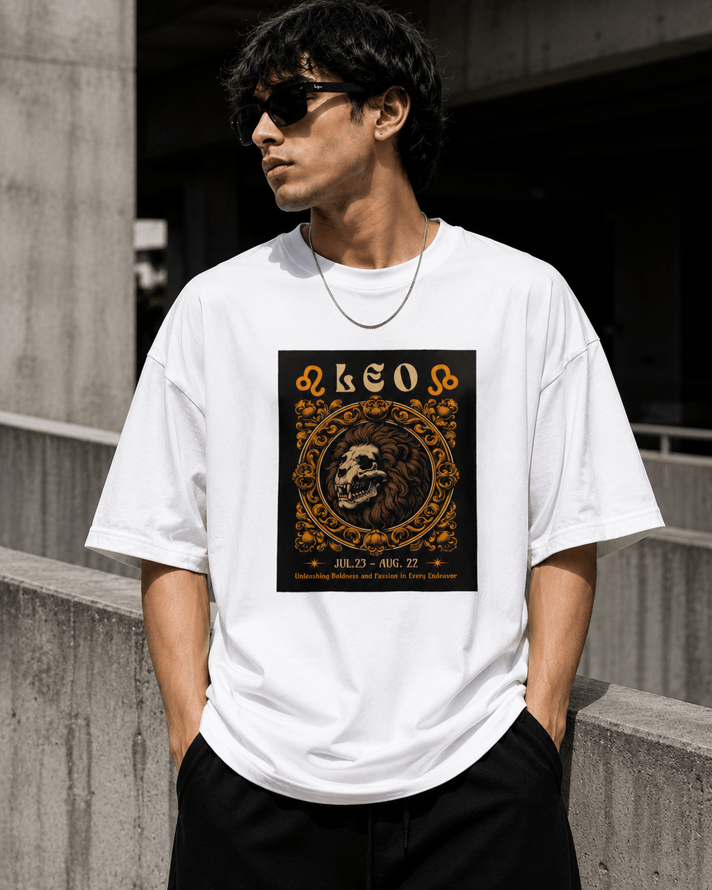 Leo Oversized Graphic T-Shirt - WhiteBlacks