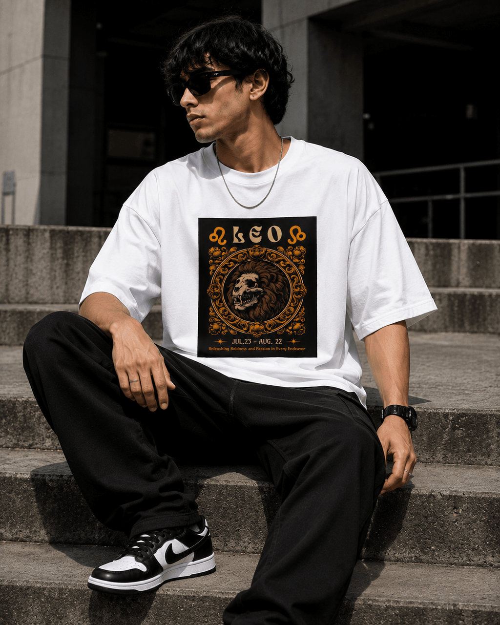 Leo Oversized Graphic T-Shirt - WhiteBlacks