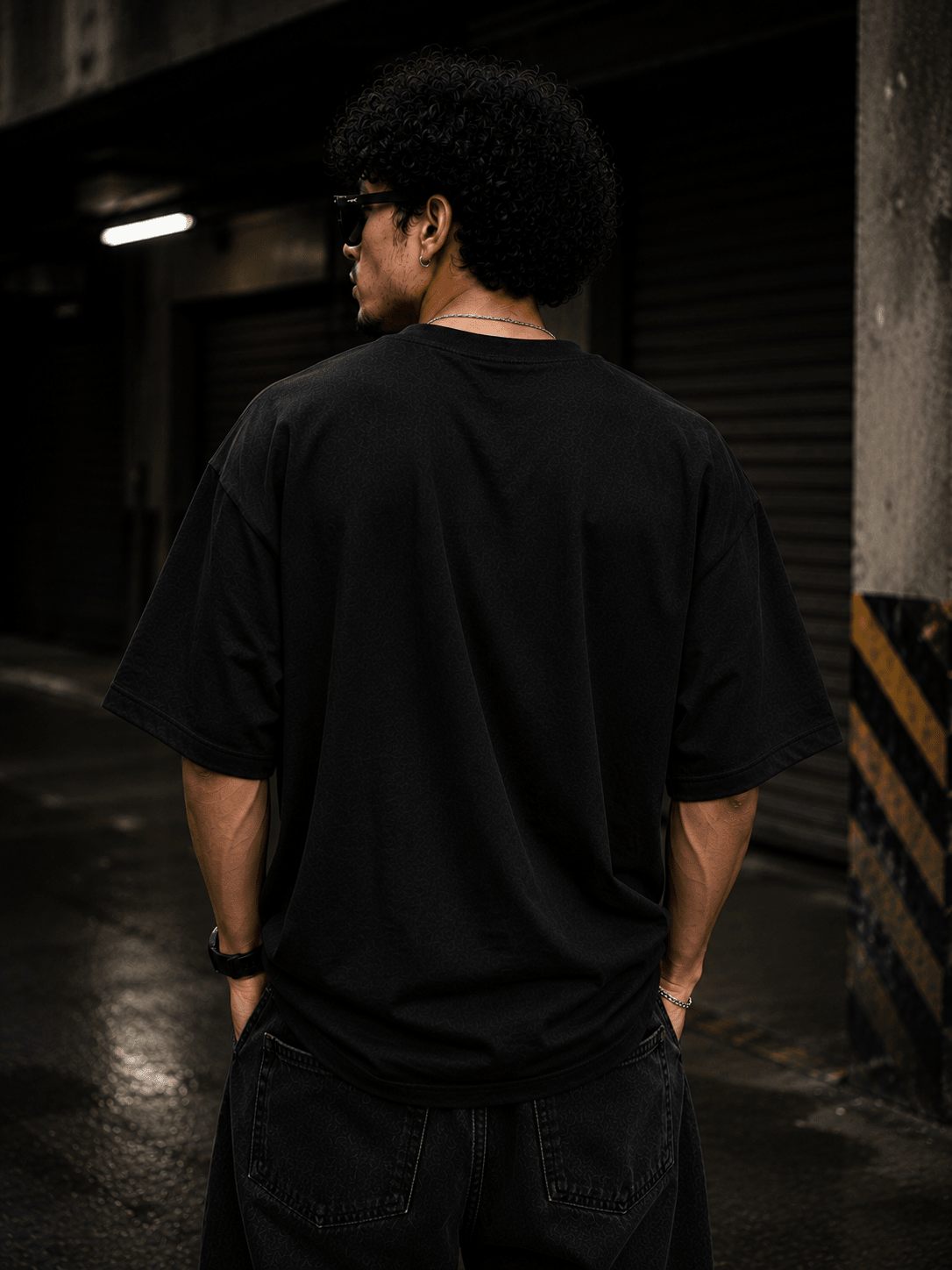 Stüssy Oversized Graphic T-Shirt - WhiteBlacks