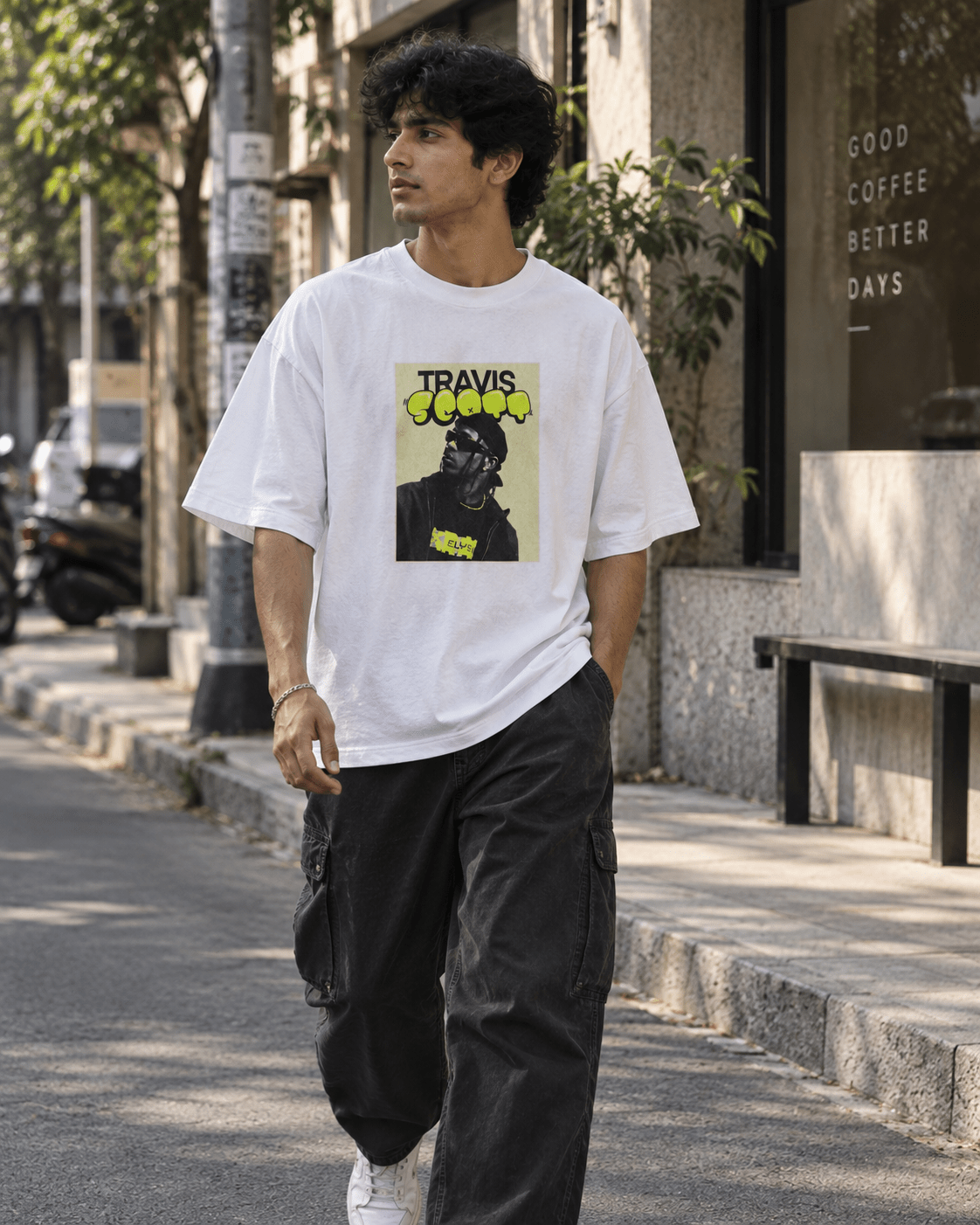 Travis 901 Graphic Oversized T-Shirt - WhiteBlacks